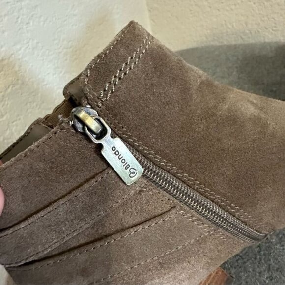 Blondo Idra Waterproof Ankle Booties Womens Size 8.5 Brown Suede Leather Zip - Picture 6 of 10
